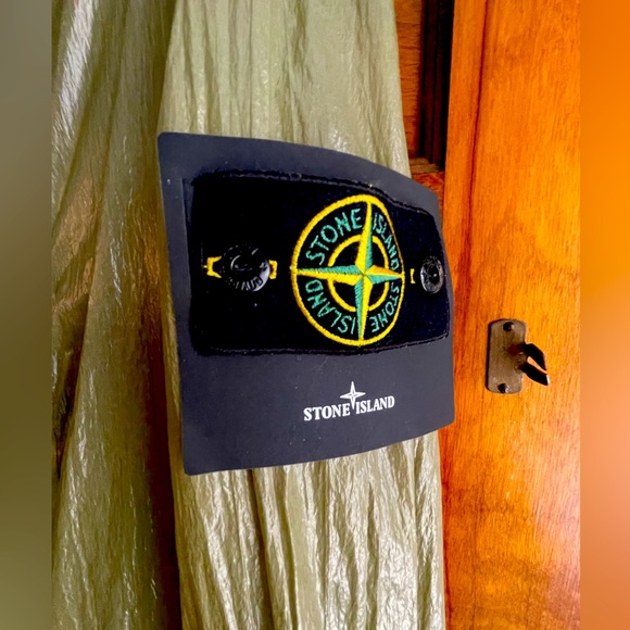 Stone Island Packable Rain Jacket. XL Extra Large - Picture 2 of 5